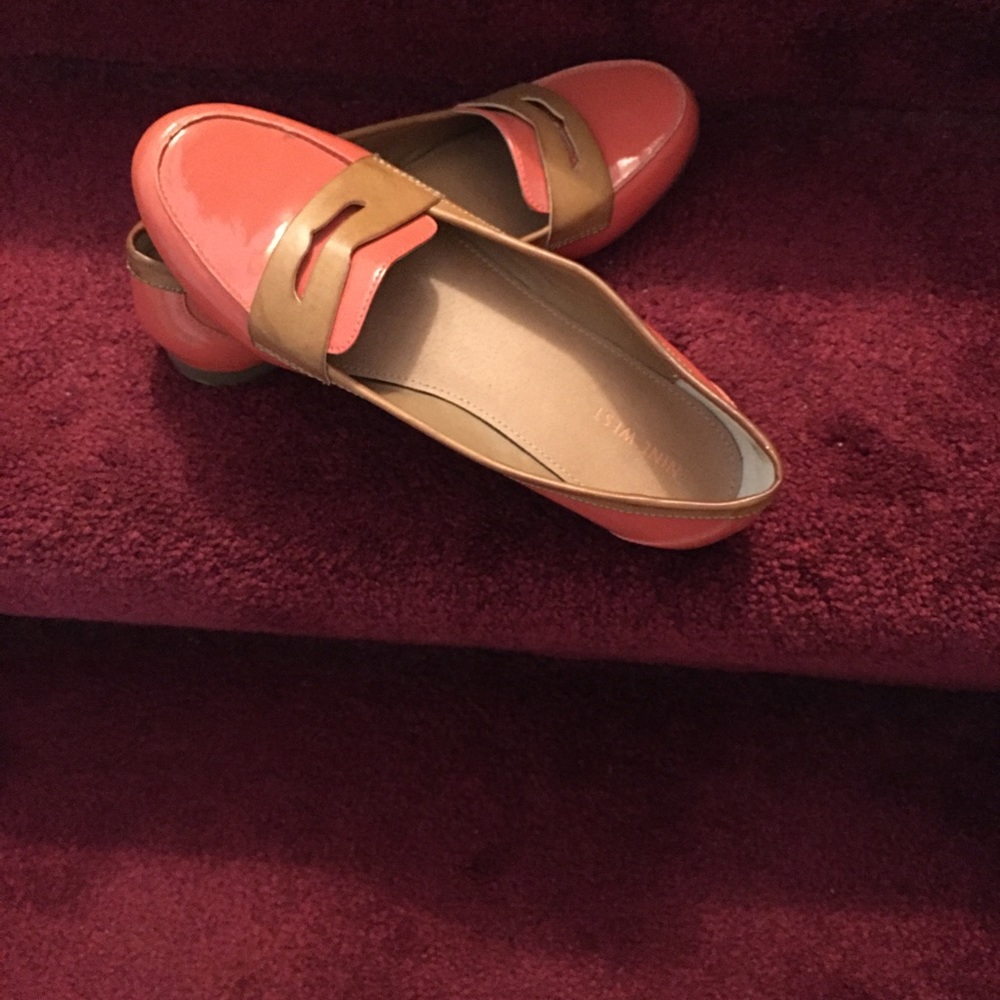 Shoe